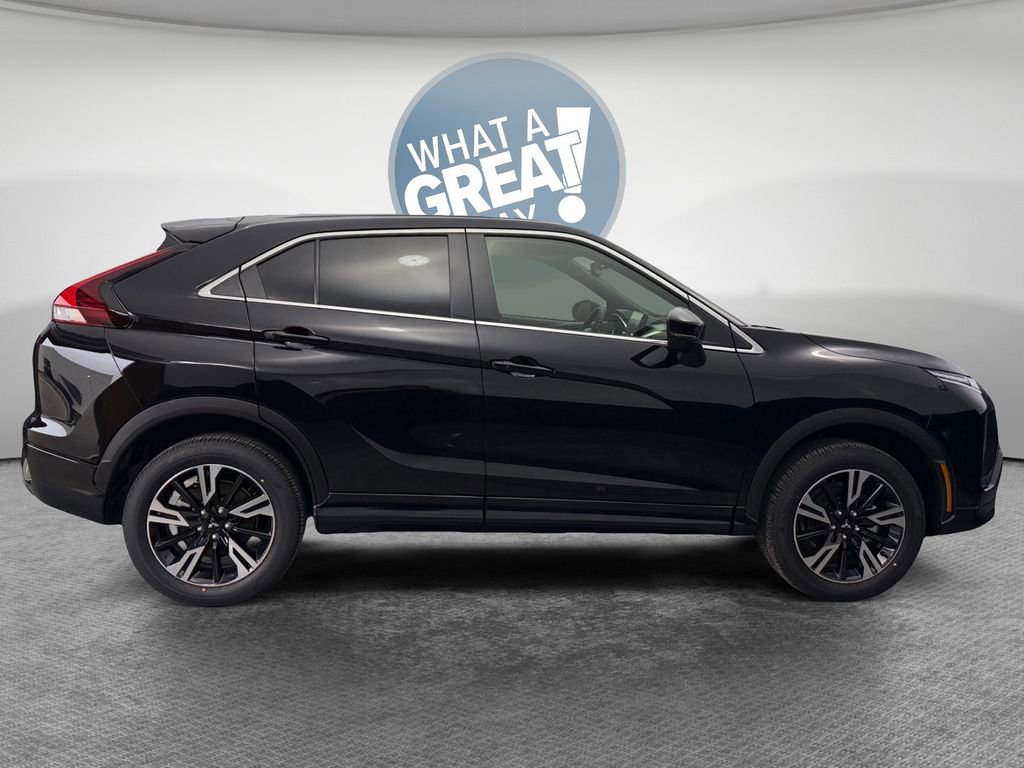 New 2026 Mitsubishi Eclipse Cross SEL image 2