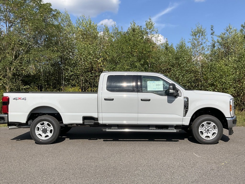 New 2026 Ford F250 XLT image 23