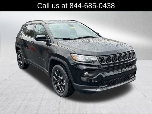 New 2026 Jeep Compass Latitude image 3