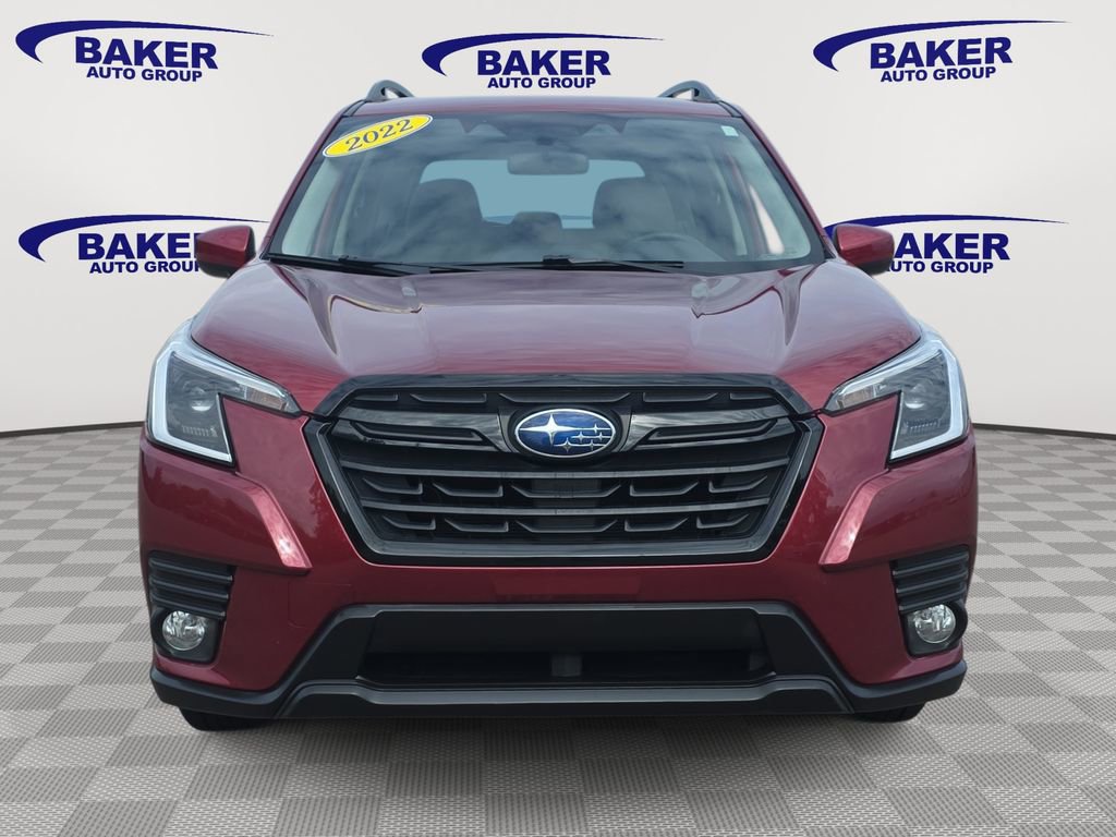 Used 2022 Subaru Forester Premium image 2