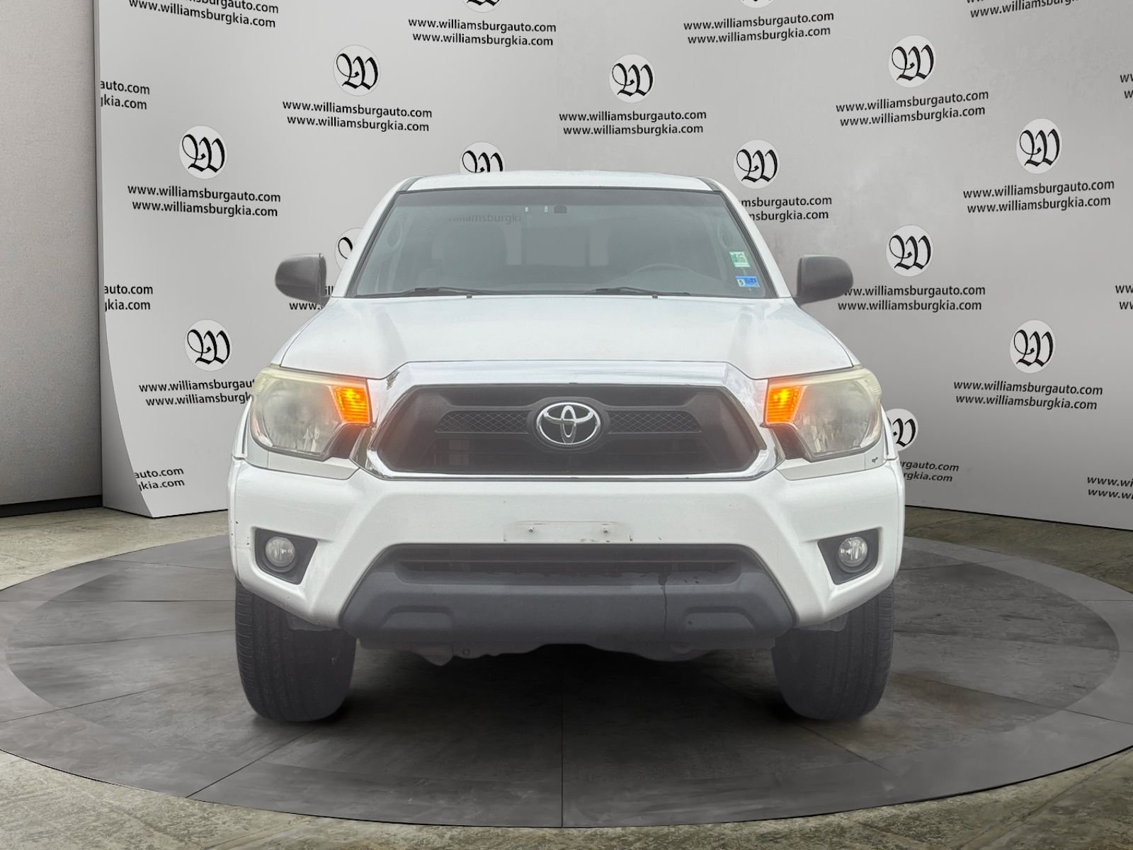 Used 2014 Toyota Tacoma PreRunner w/ TRD Off-Road Package RWD image 8