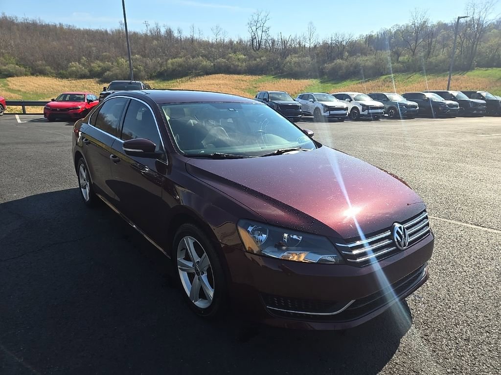 Used 2014 Volkswagen Passat 1.8T SE image 9