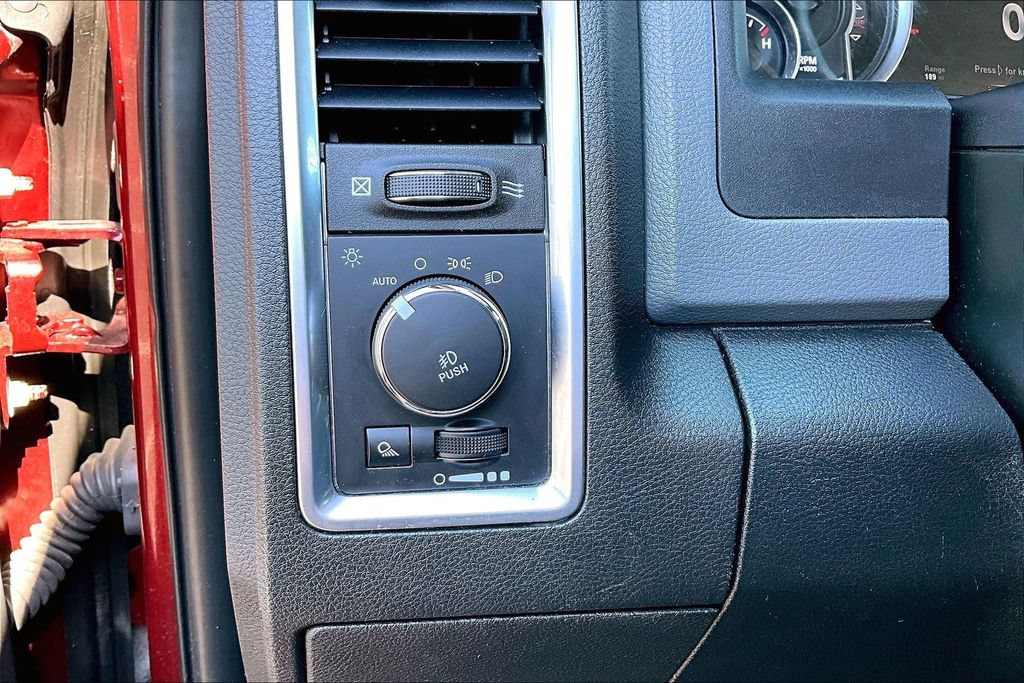 Used 2018 RAM 1500 Big Horn AWD/4WD image 16