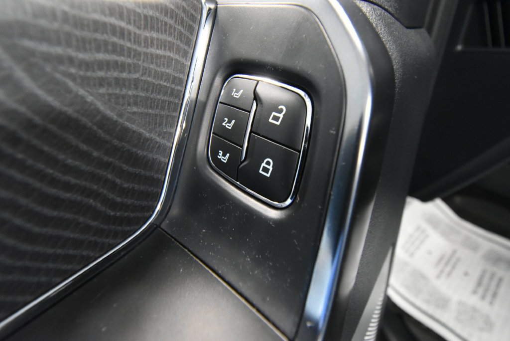 Used 2023 Ford F150 Platinum w/ Equipment Group 701A High AWD/4WD image 9