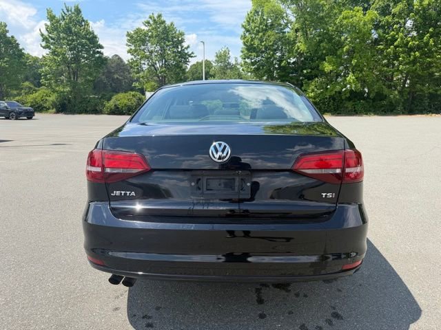 Used 2016 Volkswagen Jetta S FWD image 4
