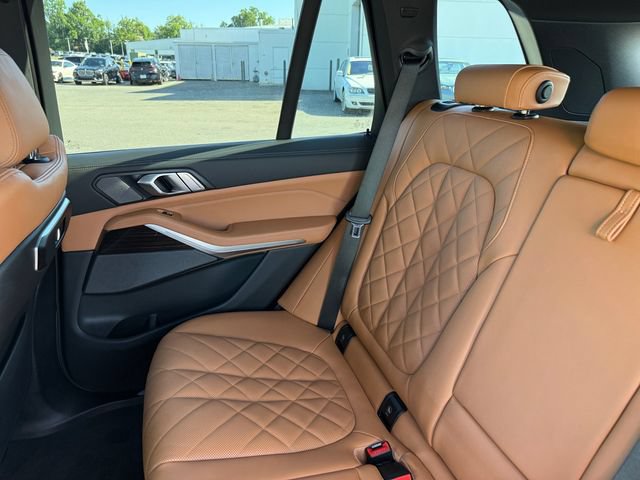 Used 2024 BMW X5 xDrive40i w/ Premium Package AWD/4WD image 25
