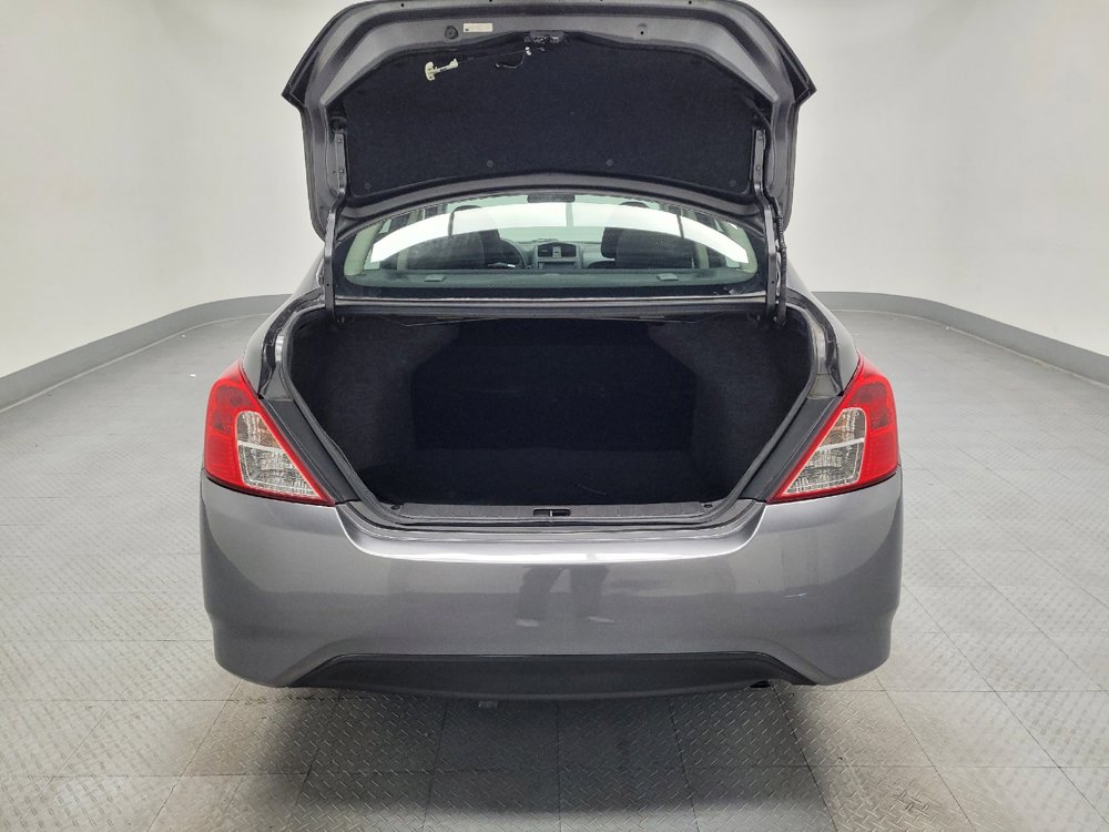 Used 2019 Nissan Versa S Plus image 29