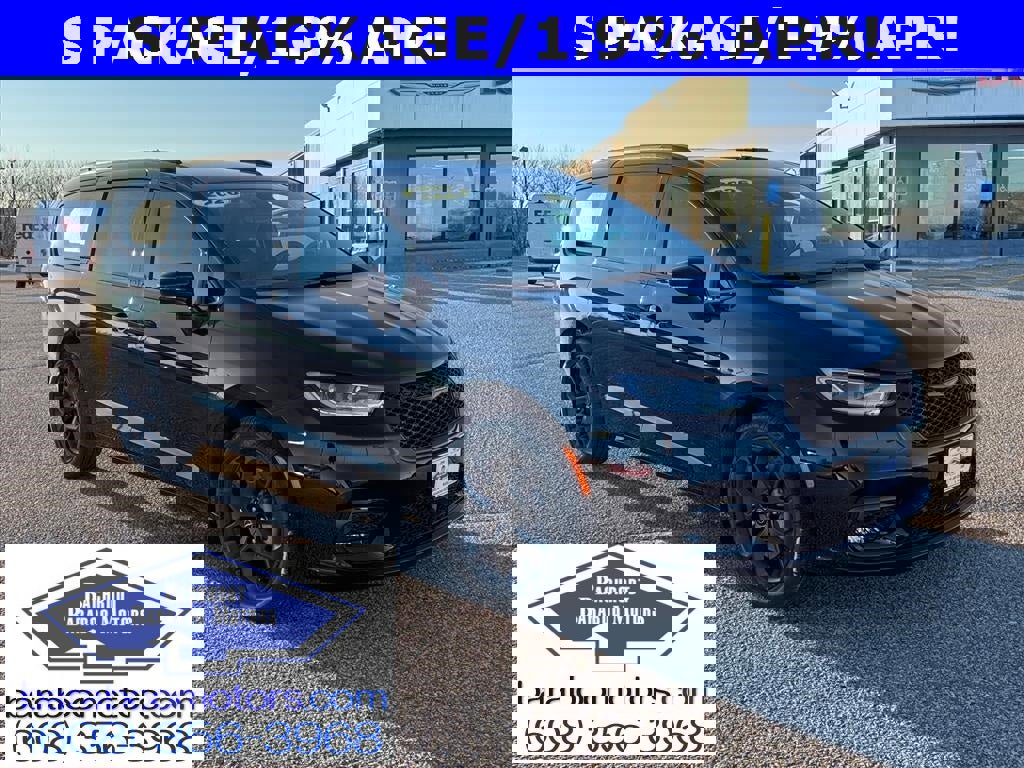 New 2026 Chrysler Pacifica Select w/ S Appearance Package