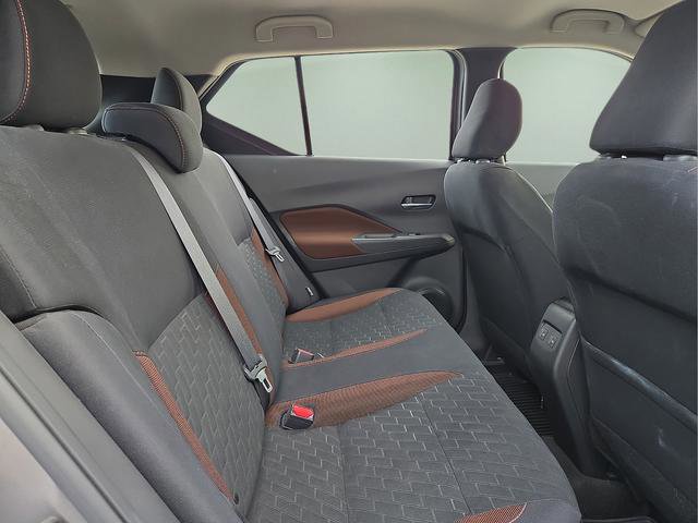 Used 2023 Nissan Kicks SR w/ Interior Electronics Package image 14