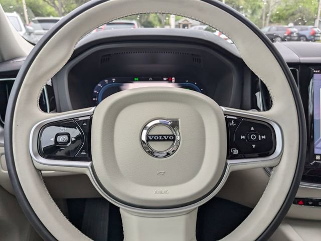 New 2025 Volvo XC60 T8 Core w/ Climate Package AWD/4WD image 32