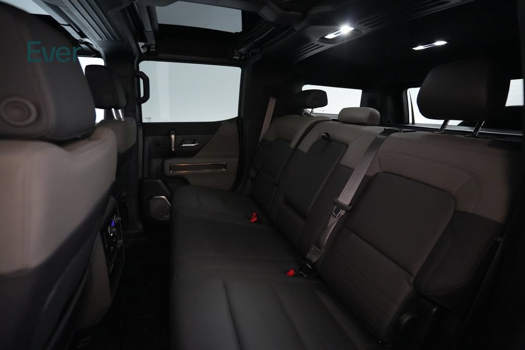 Used 2025 GMC Hummer EV 2X w/ LPO, Cargo Utility Package AWD/4WD image 24