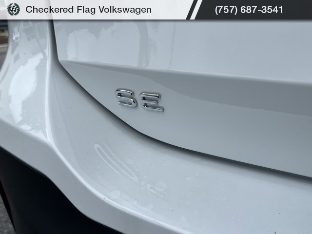 New 2025 Volkswagen Tiguan SE image 19