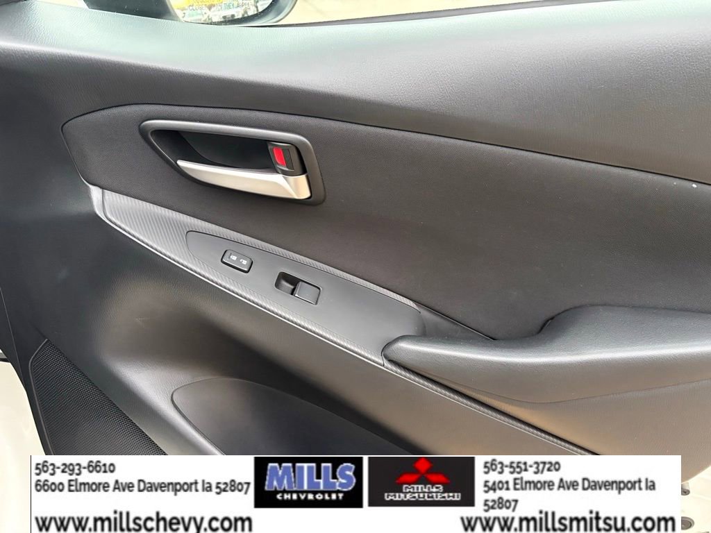 Used 2019 Toyota Yaris LE image 17