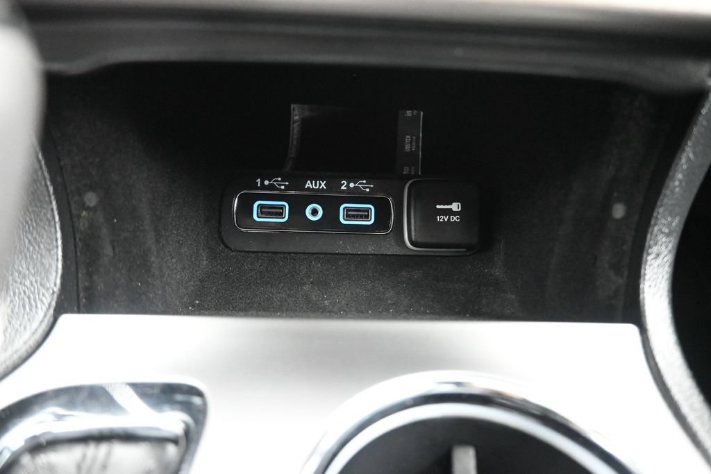 Used 2020 Jeep Grand Cherokee Limited AWD/4WD image 22