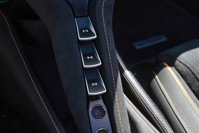 Used 2022 McLaren 720S Spider image 44