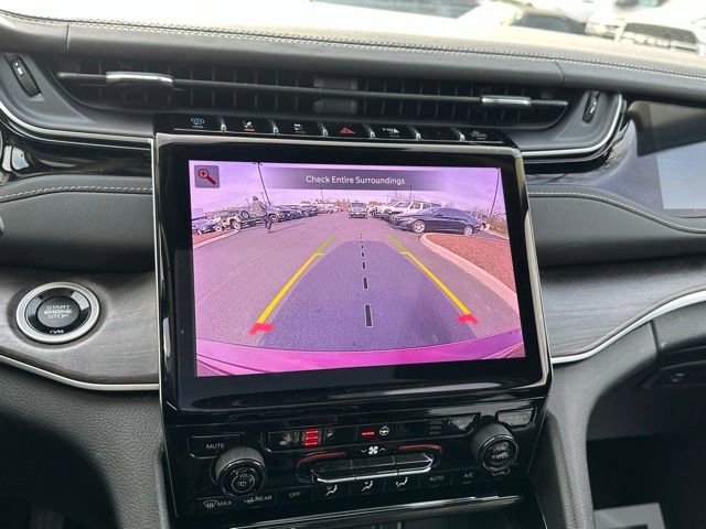 Used 2022 Jeep Grand Cherokee Limited 4xe image 28