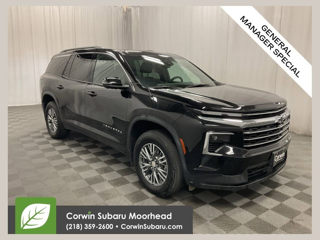 Used 2024 Chevrolet Traverse LT