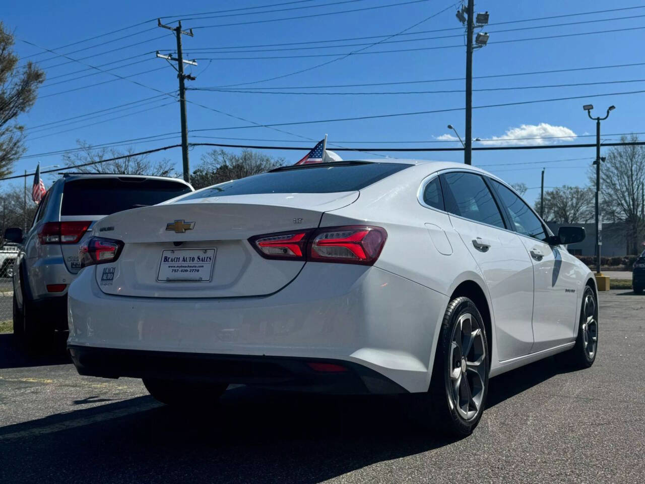 Used 2021 Chevrolet Malibu LT image 4
