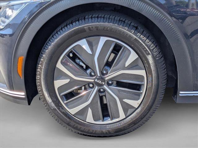 Used 2022 Kia EV6 Light RWD image 24