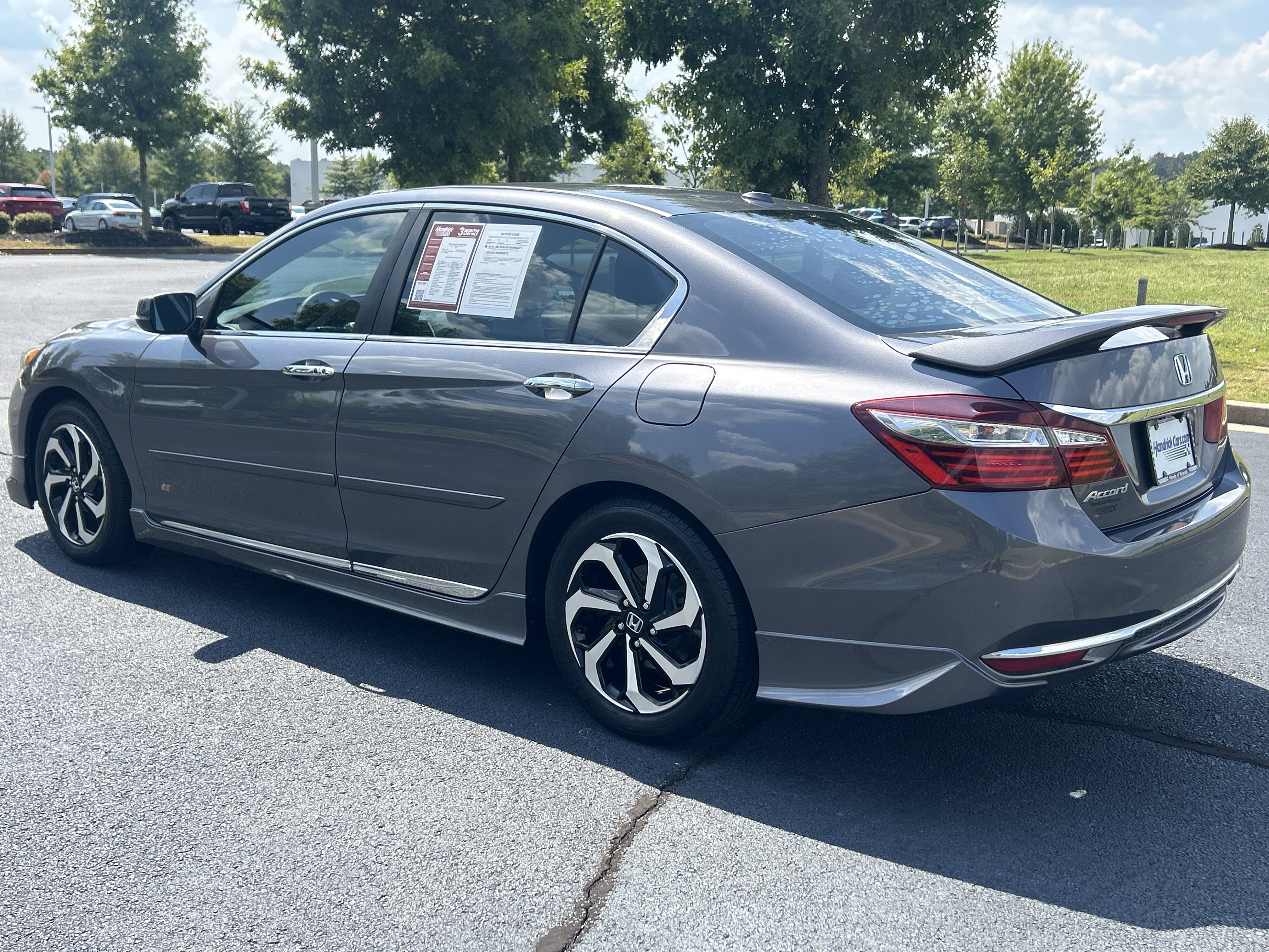 Used 2016 Honda Accord EX-L image 7