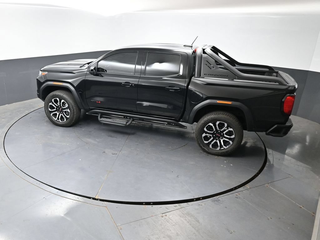 Used 2025 GMC Canyon AT4 w/ Nightfall Edition AWD/4WD image 47