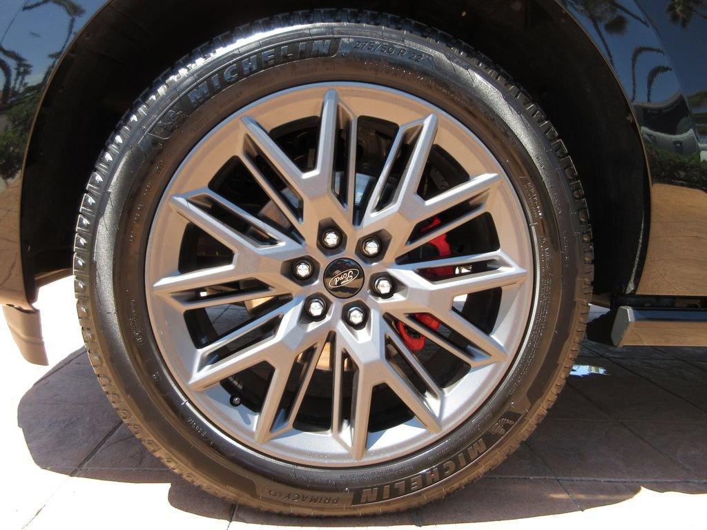 Used 2025 Ford Expedition Max Platinum w/ Stealth Performance Package AWD/4WD image 9