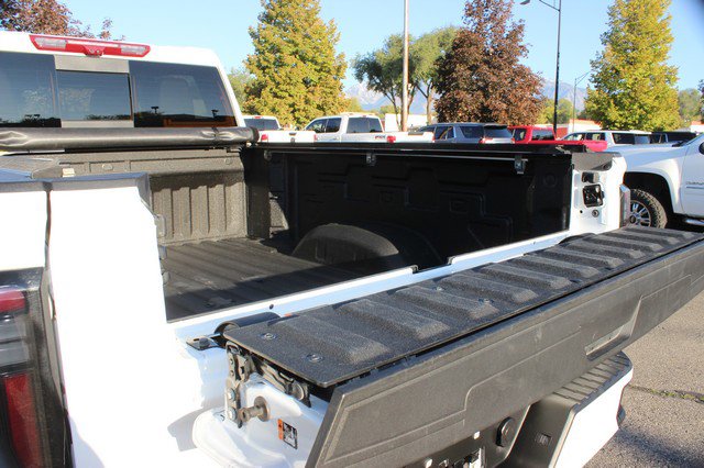 Used 2024 GMC Sierra 3500 AT4 w/ AT4 Premium Plus Package image 15