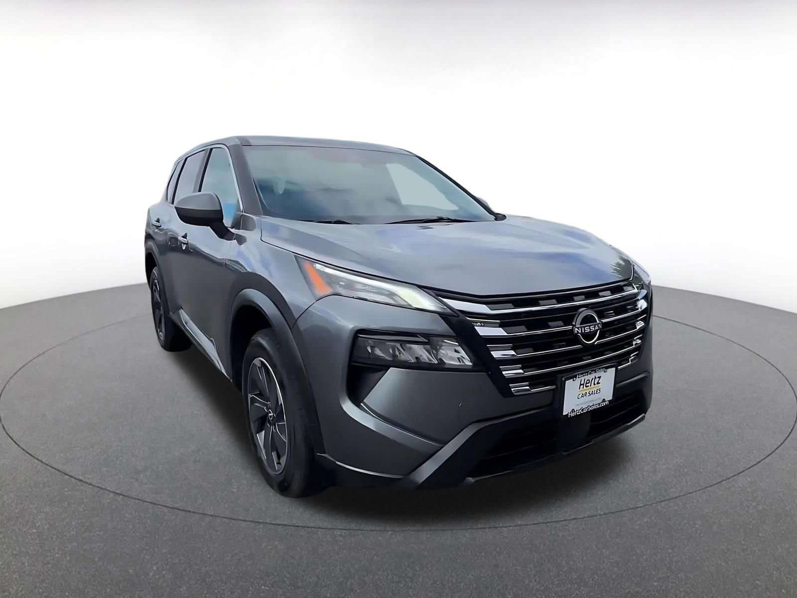 Used 2025 Nissan Rogue SV FWD image 3