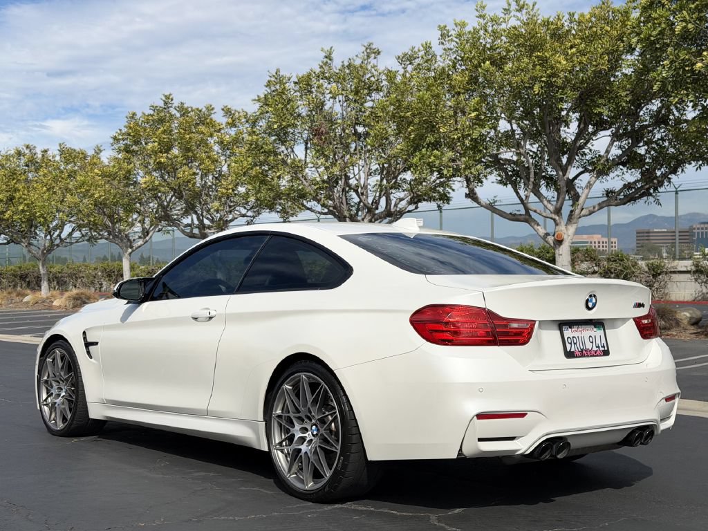Used 2017 BMW M4 Coupe RWD image 6