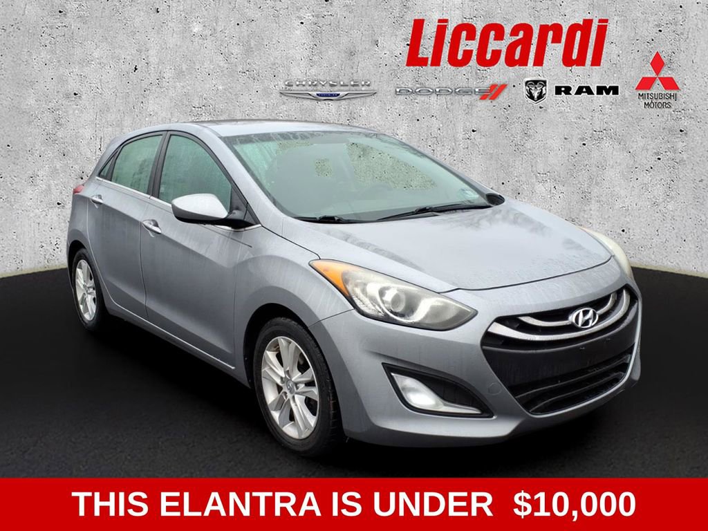 Used 2013 Hyundai Elantra GT image 1