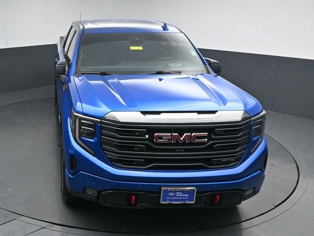 Used 2023 GMC Sierra 1500 AT4 w/ AT4 Premium Package AWD/4WD image 34