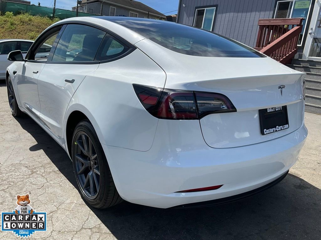 Used 2023 Tesla Model 3 Standard Range image 87