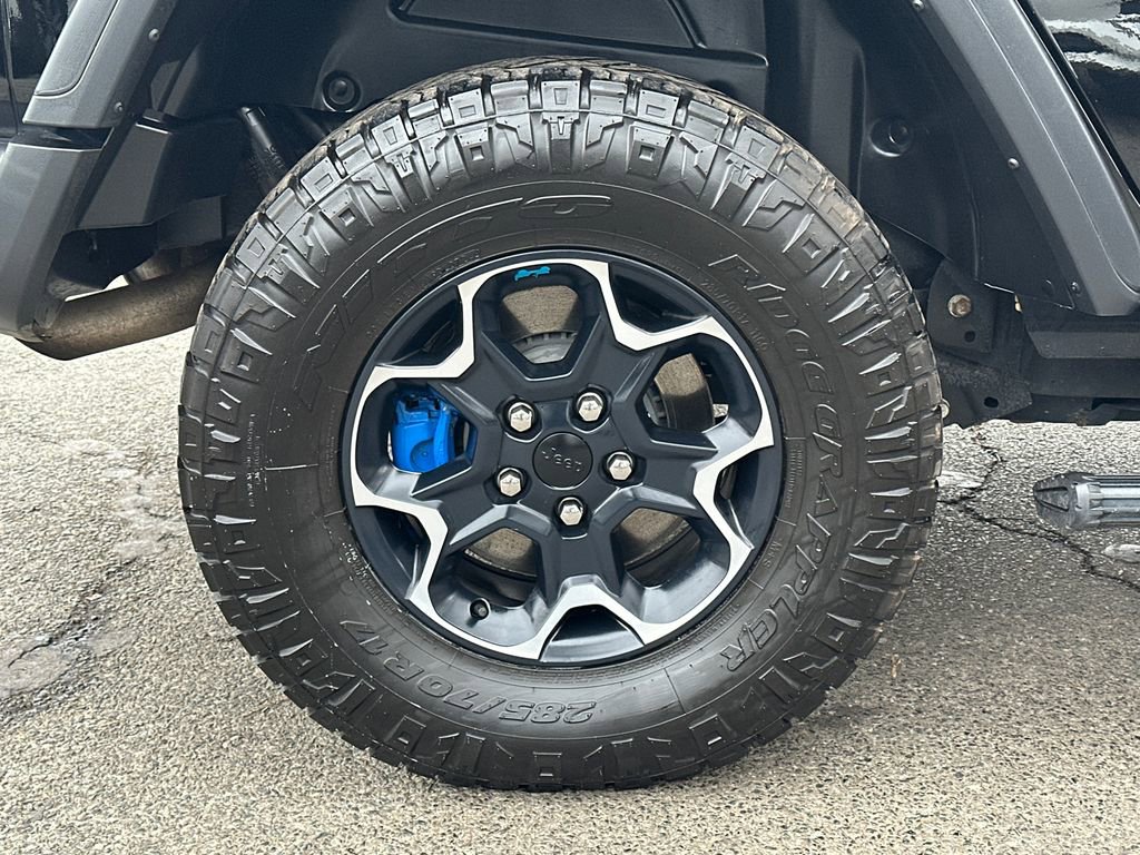 Used 2022 Jeep Wrangler Unlimited Rubicon 4xe w/ Cold Weather Group image 8