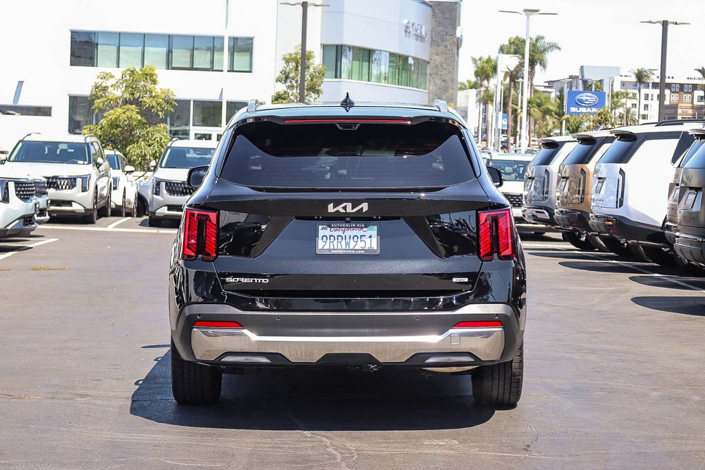 Certified 2025 Kia Sorento SX Prestige AWD/4WD image 5