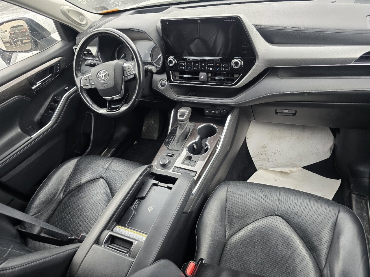 Used 2021 Toyota Highlander Platinum image 15