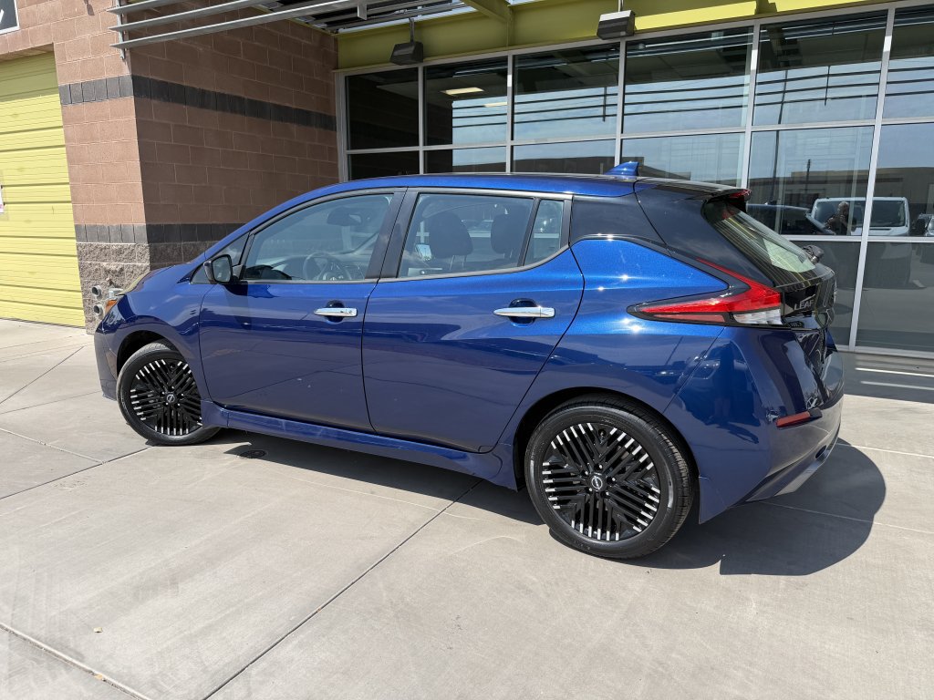 Used 2025 Nissan Leaf SV Plus FWD image 5