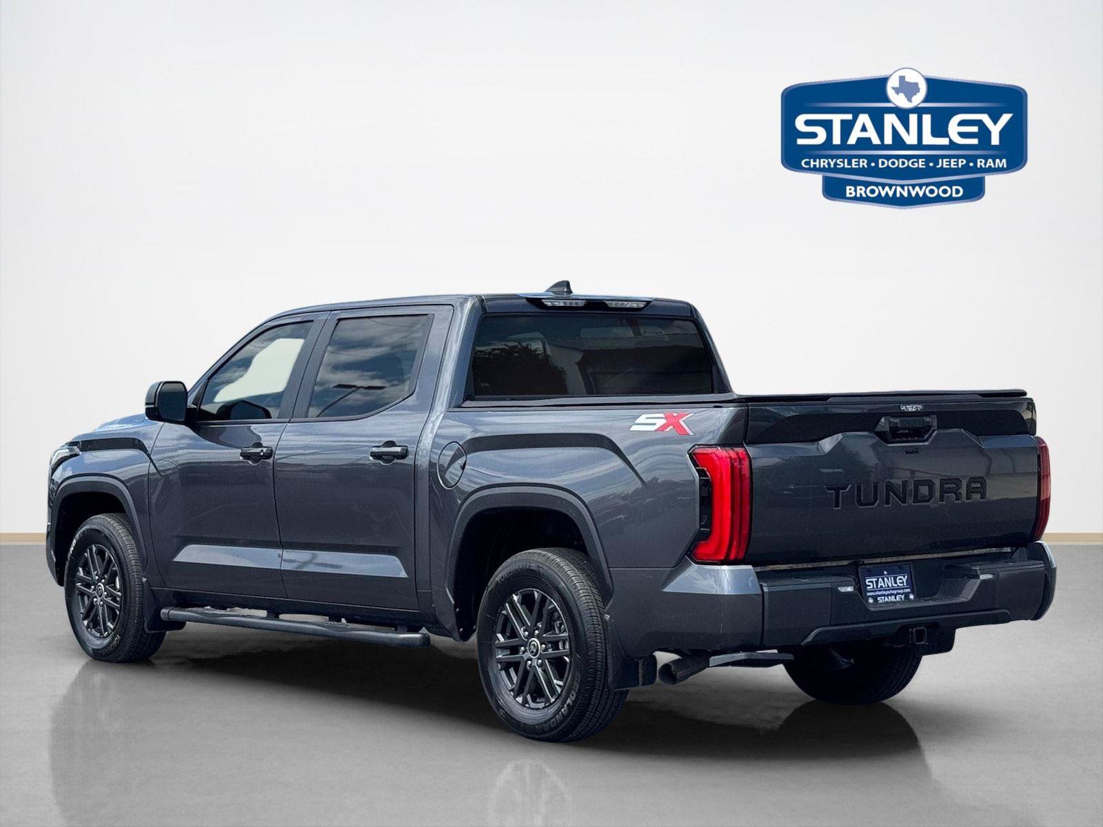 Used 2024 Toyota Tundra SR5 RWD image 5