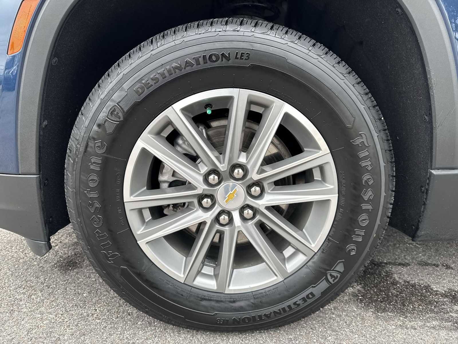 Used 2022 Chevrolet Traverse LT w/ LPO, Cargo Package image 13