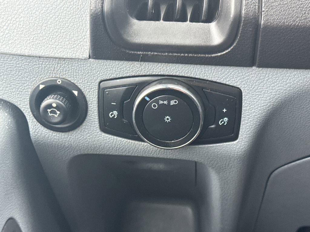 Used 2015 Ford Transit 250 130 Low Roof image 27