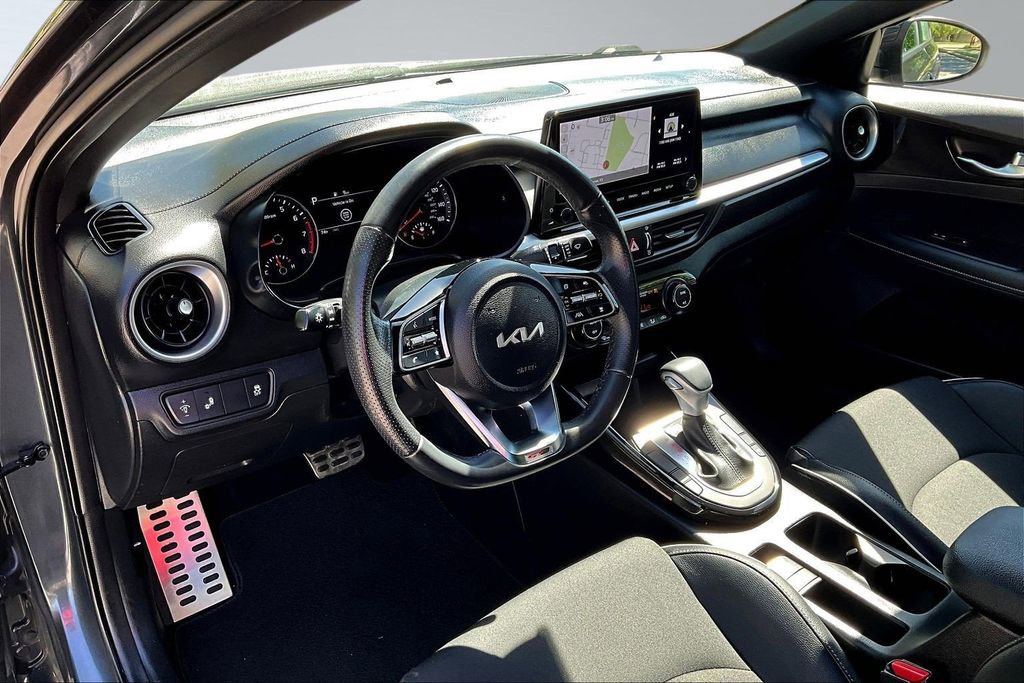 Used 2024 Kia Forte GT-Line FWD image 16