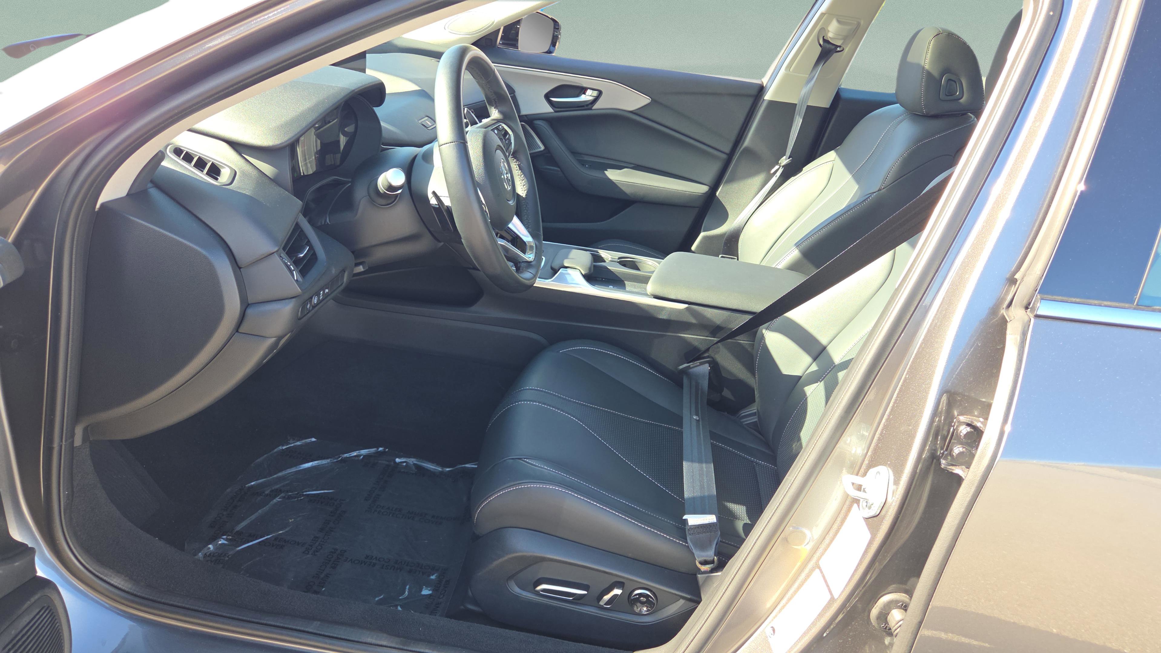 Certified 2025 Acura TLX w/Technology Package image 9