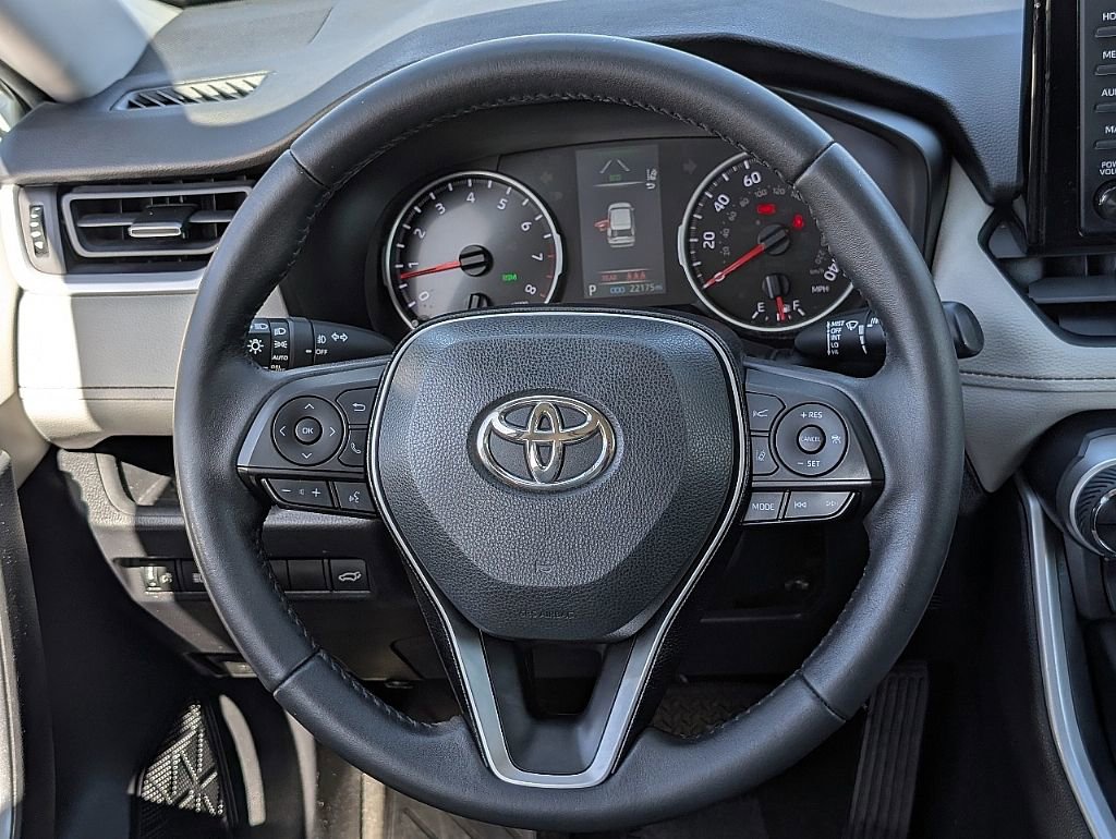 Used 2021 Toyota RAV4 XLE Premium w/ Carpet Mat Package (TMS) image 24