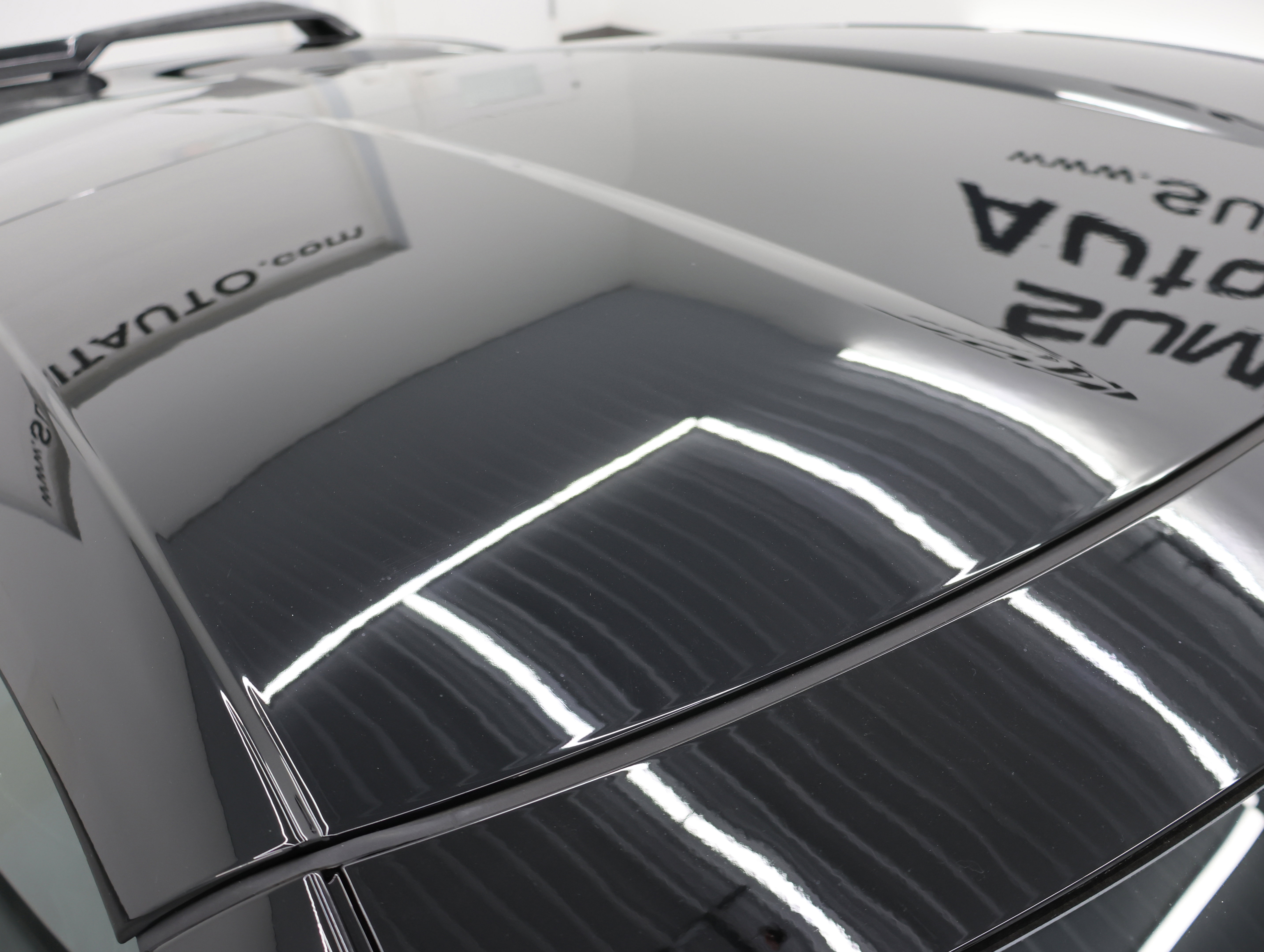 Used 2023 Chevrolet Corvette Stingray Premium Cpe w/ Z51 Performance Package image 4