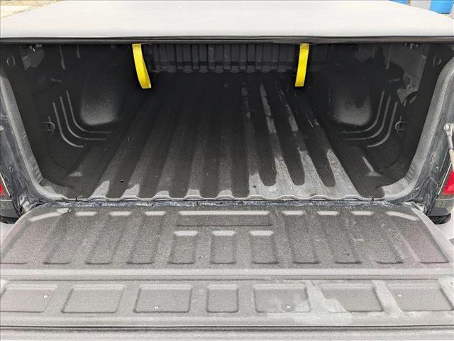 Used 2022 Chevrolet Colorado ZR2 AWD/4WD image 7