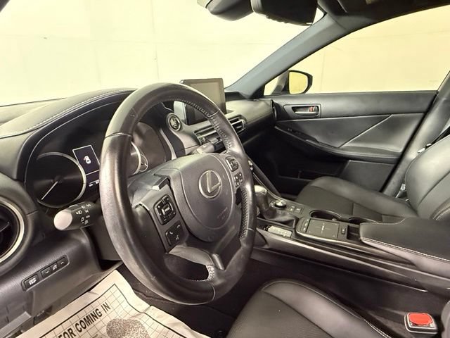 Used 2021 Lexus IS 300 w/ Accessory Package RWD image 6