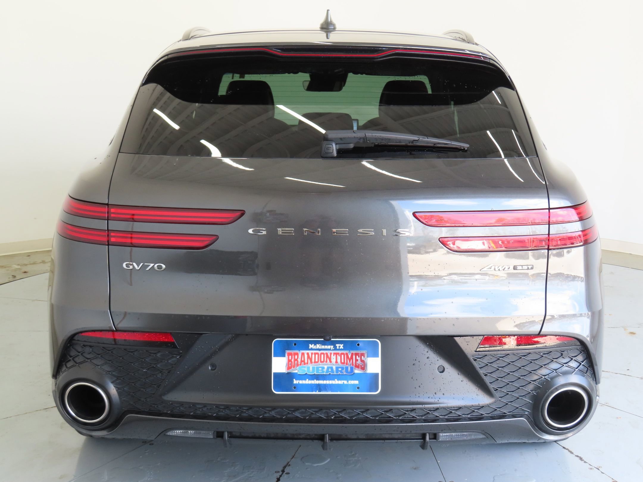 Used 2024 Genesis GV70 3.5T Sport w/ Sport Advanced Package image 5