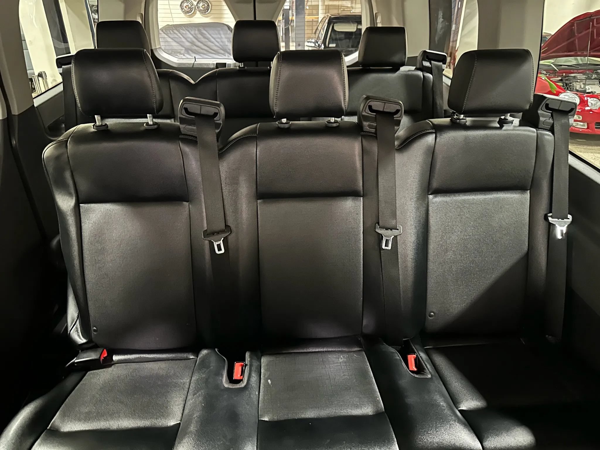 Used 2020 Ford Transit 150 XL RWD image 44