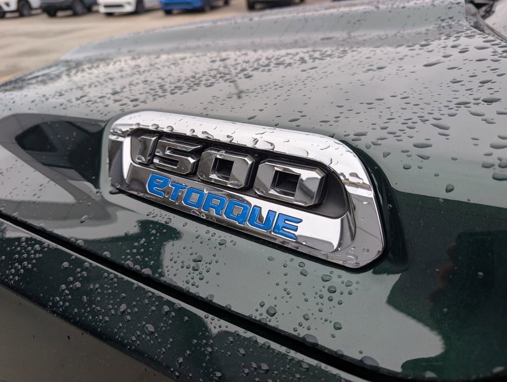 New 2026 RAM 1500 4x4 Crew Cab image 44