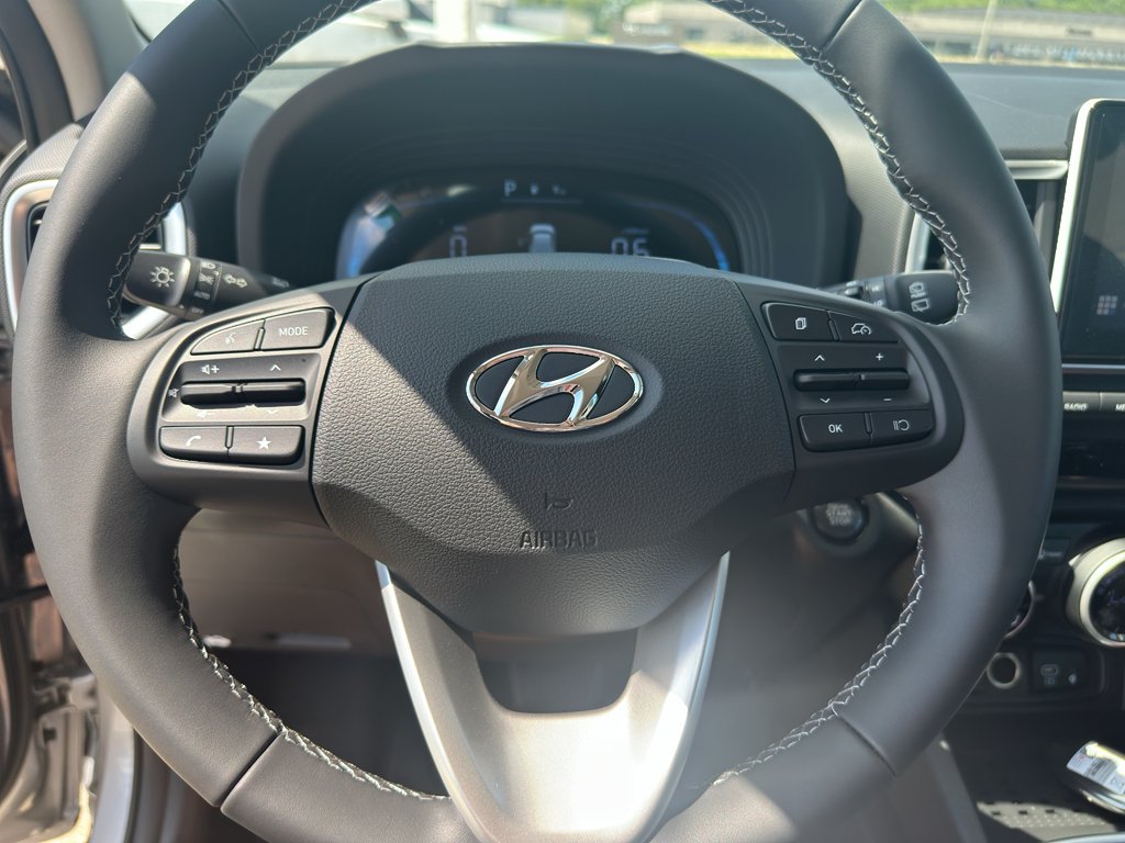 New 2026 Hyundai Venue SEL FWD image 13
