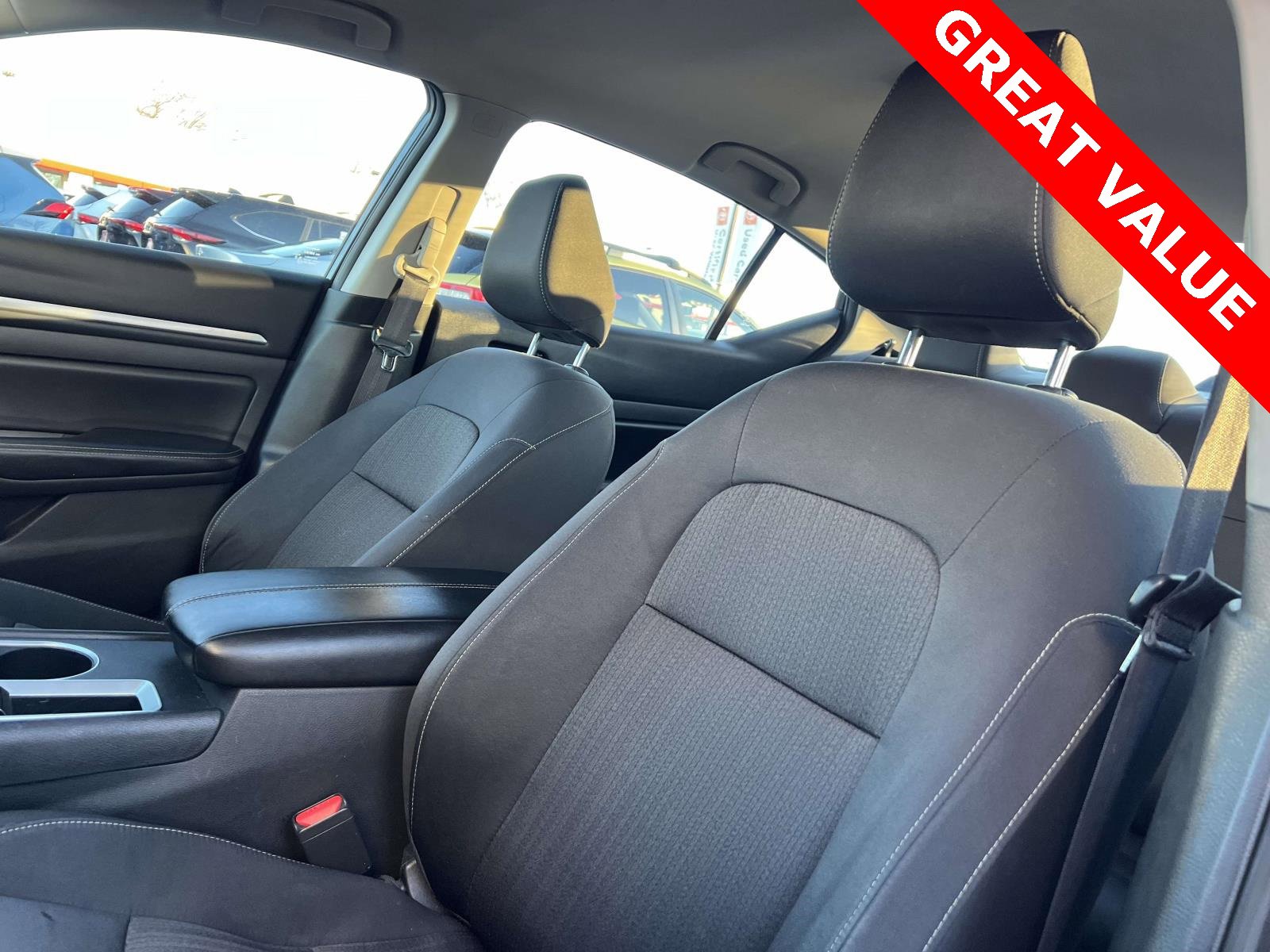 Used 2022 Nissan Altima 2.5 SV image 15